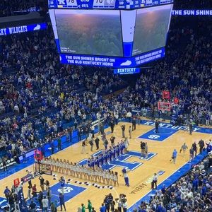 Meet your Posher, Evan